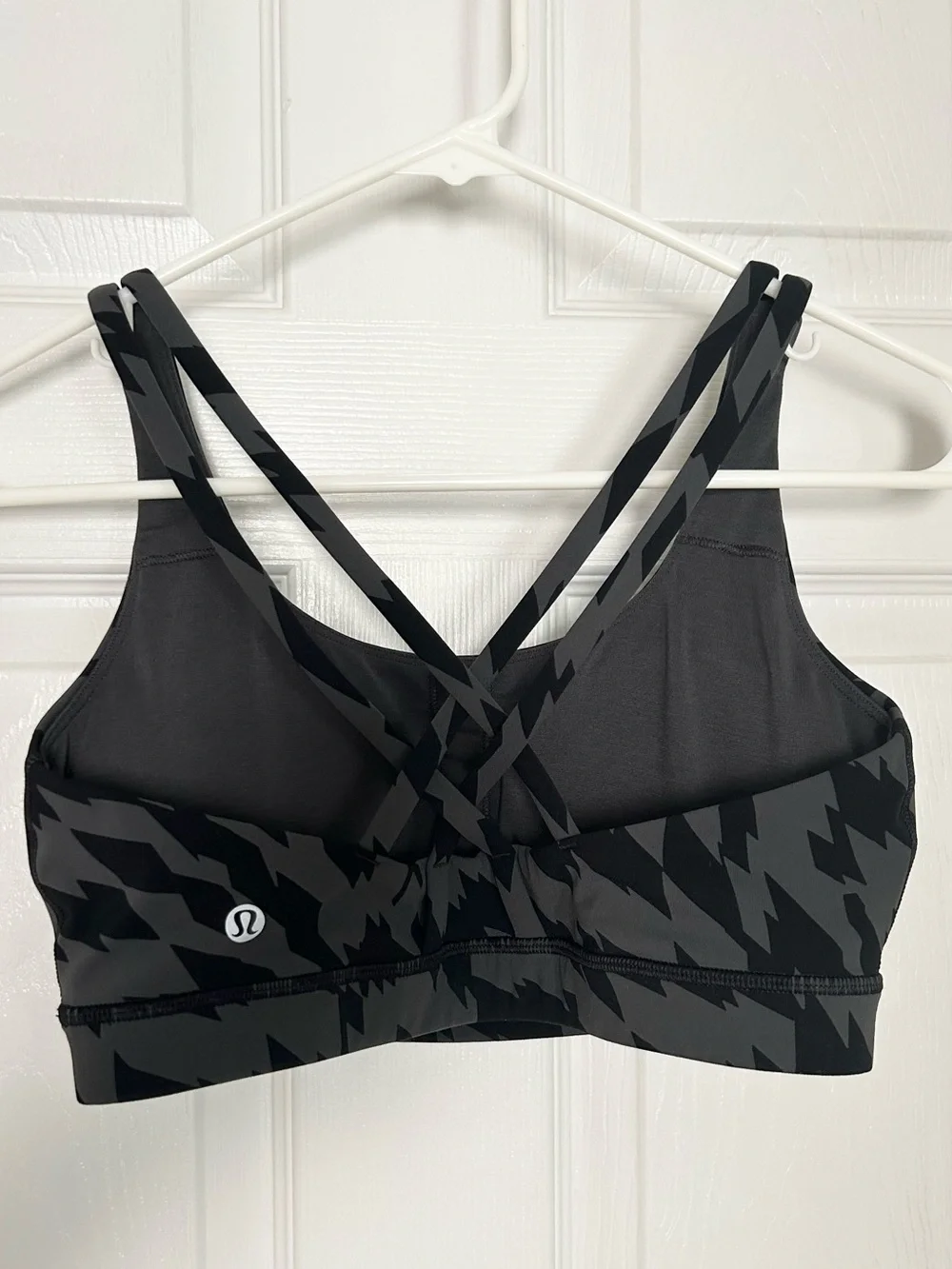 lululemon Energy Bra Medium Support B–D Cups Voltage Graphite Grey Black Size 8